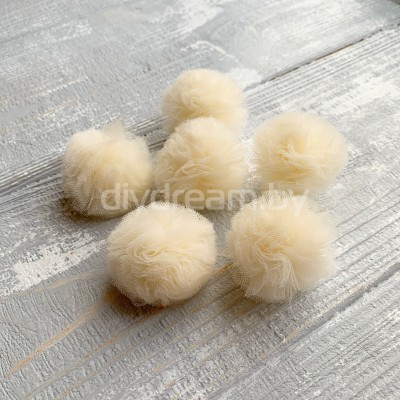 Помпон из фатина 3.5 см, кремовый Помпон из фатина 3.5 см, кремовый