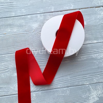 Лента бархатная 4 см, цв. красный (отрез 84 см) Лента бархатная 4 см, цв. красный (отрез 84 см)