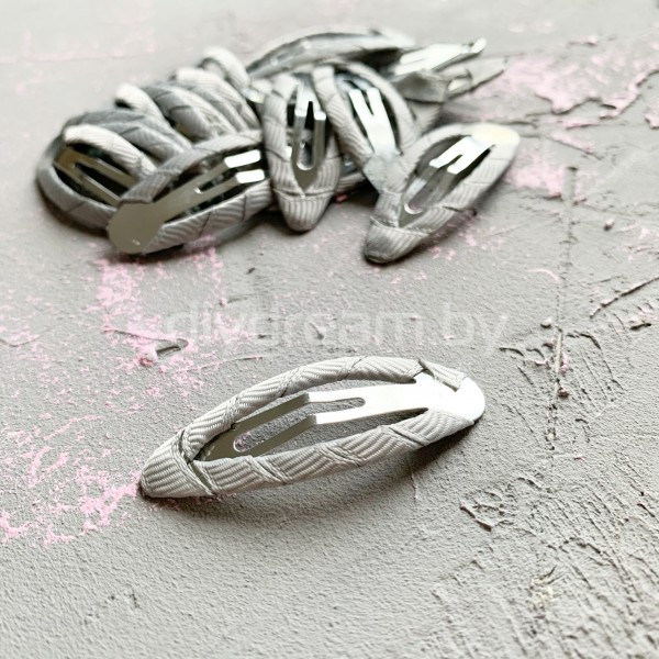 Зажим клик-клак с репсовой лентой 5 см, цв. серый Зажим клик-клак с репсовой лентой 5 см, цв. серый